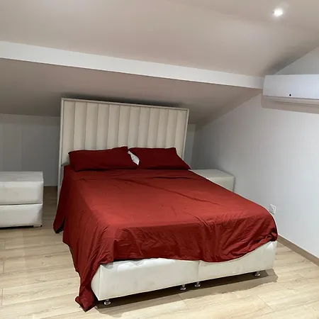 Villa For Travelers Looking For A *