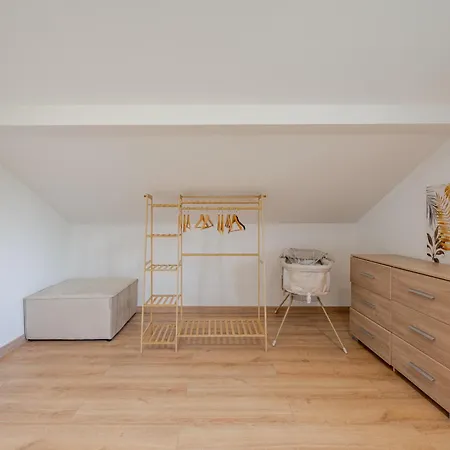 For Travelers Looking For A * Sciez